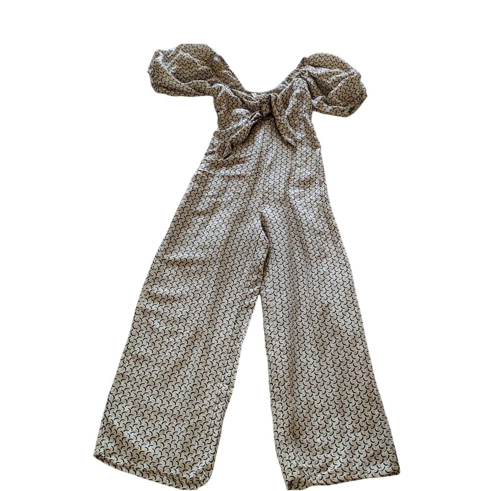 Billabong Jumpsuit Sz S Bust 30"Waist 28" Ins27" wid leg 21"